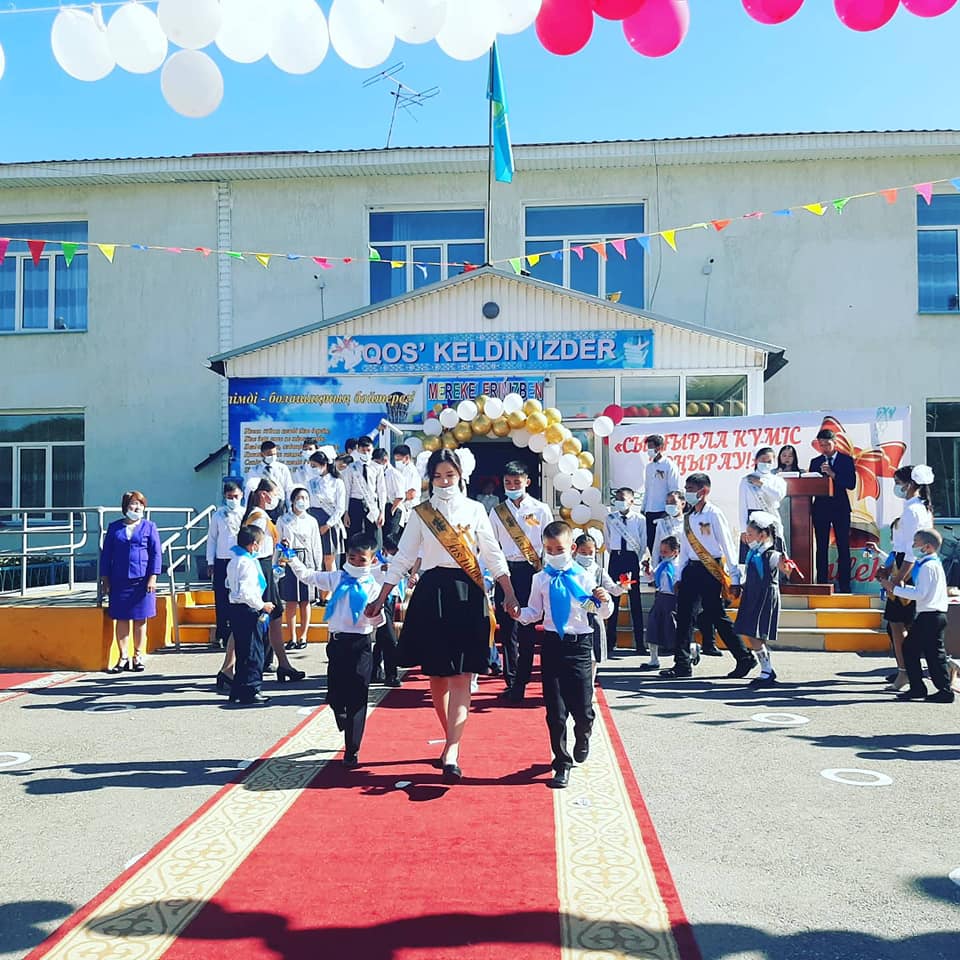 25-мамыр Жетіжал орта мектебінде  соңғы қоңырау соғылды."Жас түлекке" сәт сапар тілейміз!!!UNT - де жоғары балл алуларыңызға тілектеспіз!!!