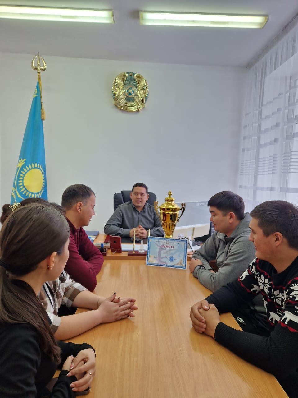 "Директор сағаты" жобасы аясында білім алушылар мен ата-аналардың және педагогтердің жеке сұрақтары бойынша директордың жеке  қабылдауы жүргізілді