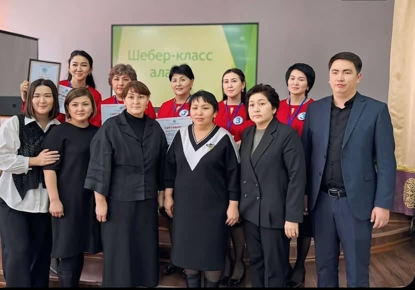 “Белсенді топ,шебер сынып алаңы” байқауының аймақтық кезеңінде Көксу ауданының құрамасы жеңімпаз атанып, облыстық кезеңге жолдама алды